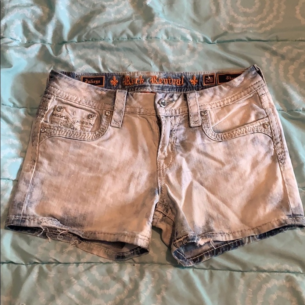 Rock Revival shorts